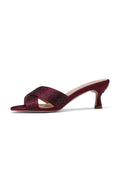 Shaikha in Maroon
