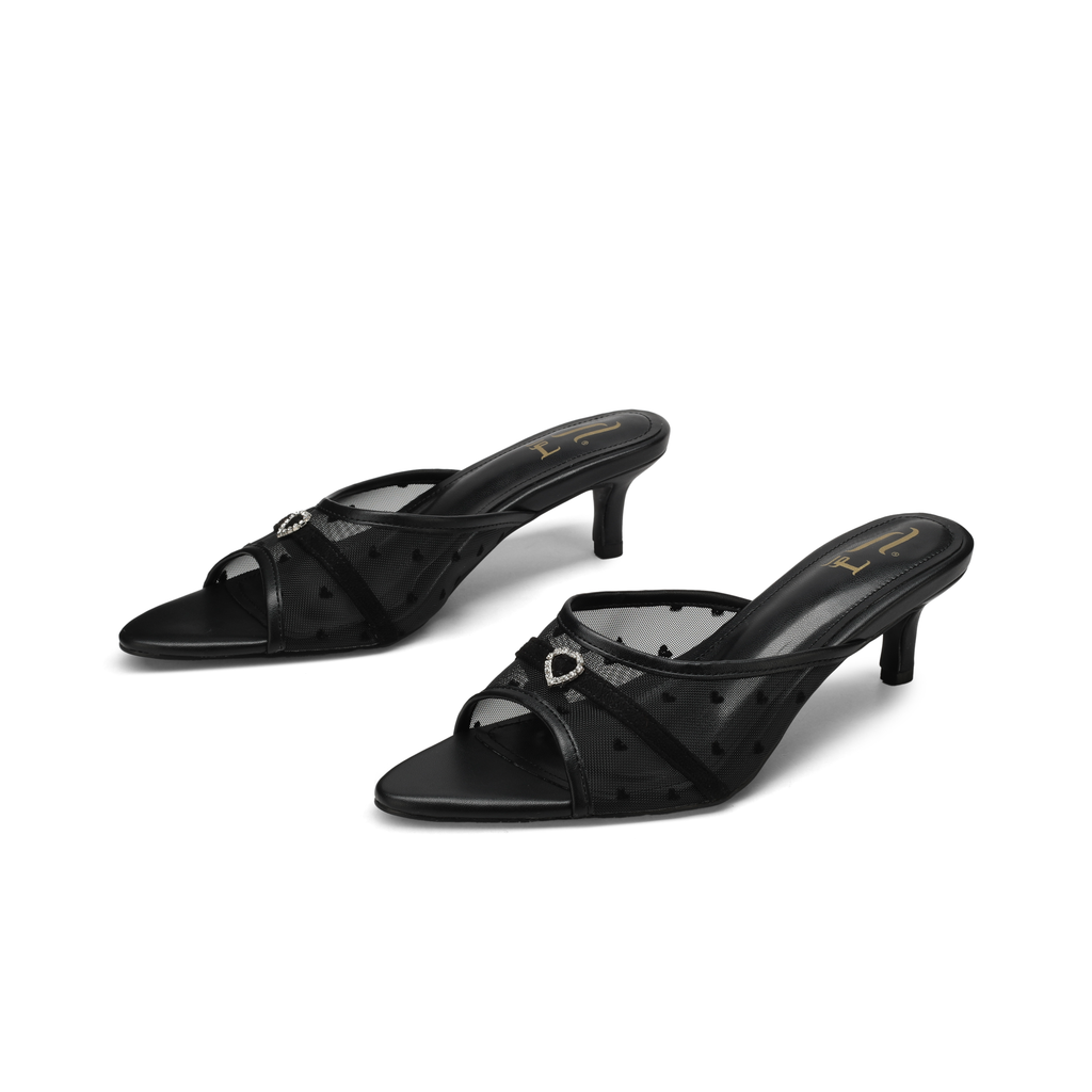 “Fall in Love” in Black