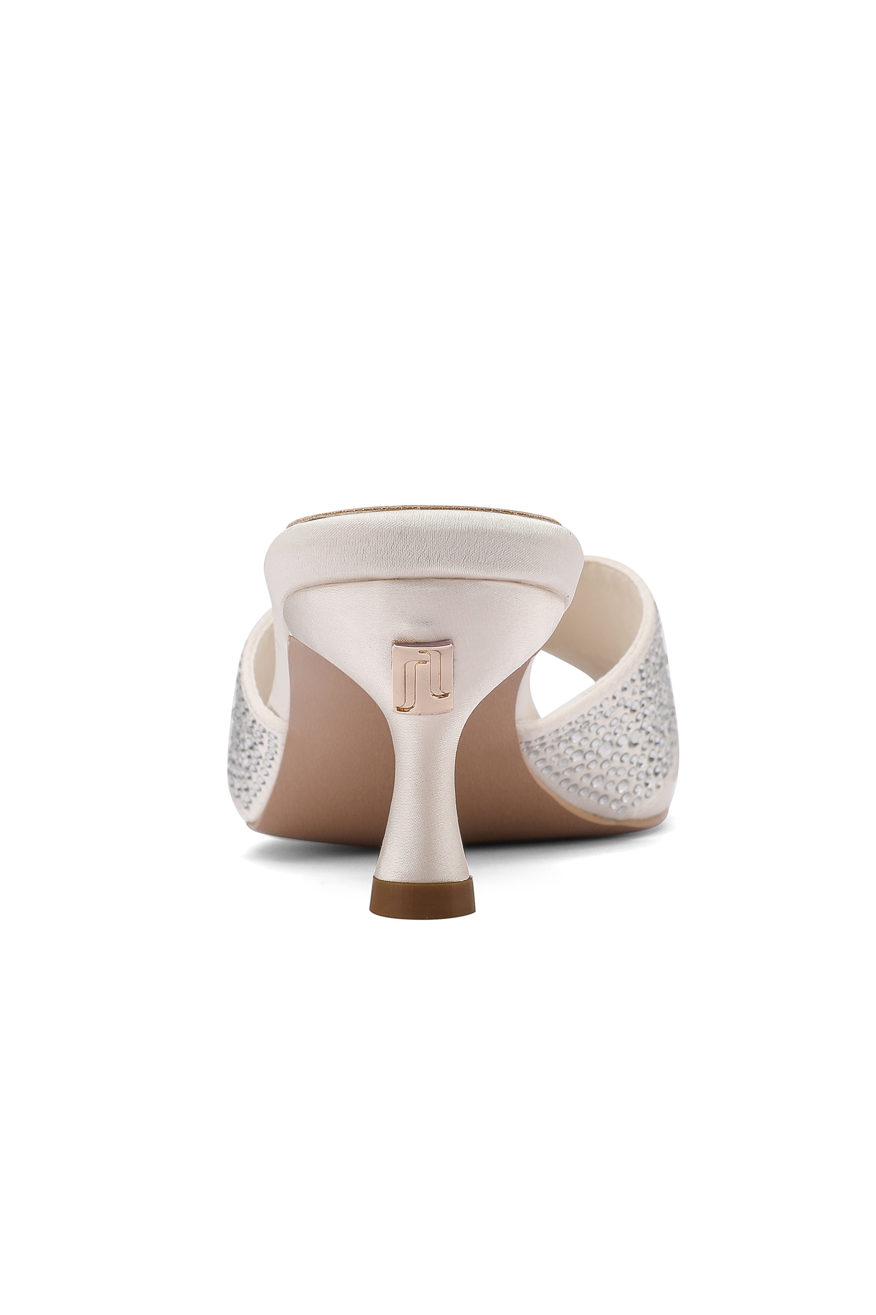 Shaikha in White (15)