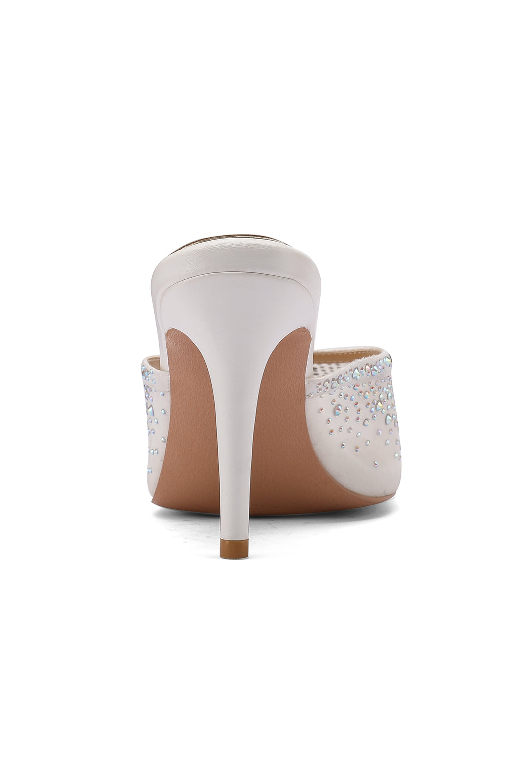 Aurora in White (03)