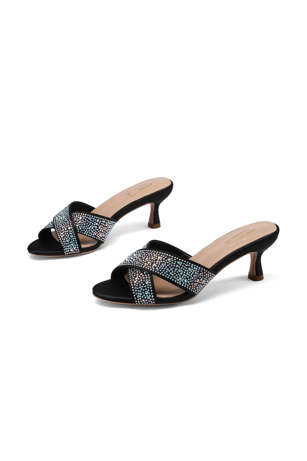 Shaikha in Black (13)